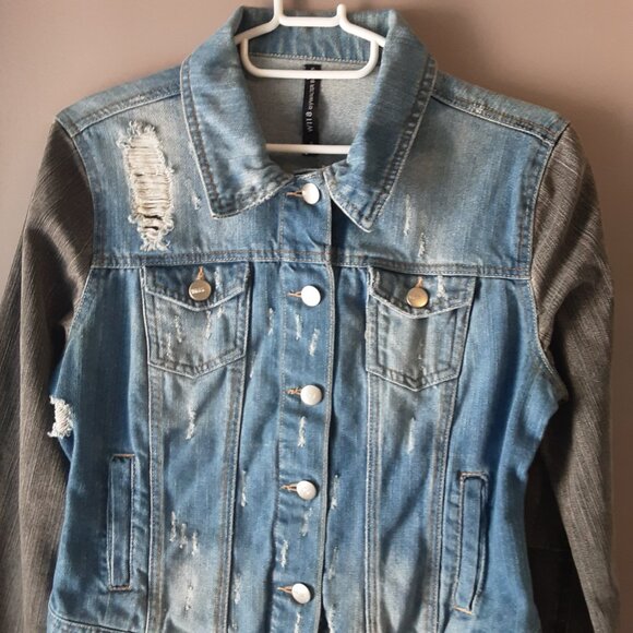 W118 by Walter Baker Distressed Jean Jacket Size Small - Picture 2 of 14